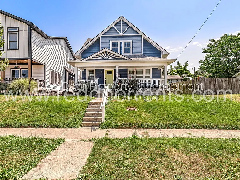 1133 Dawson St — Photo 3