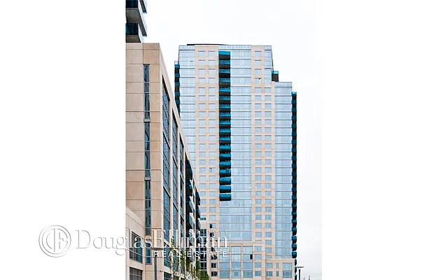 Rented by Douglas Elliman | media 19