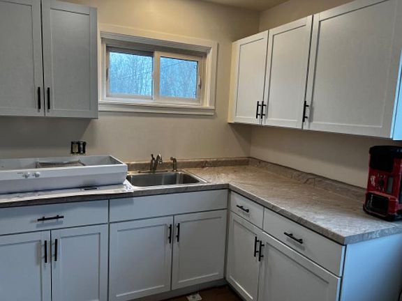 4th image of 2631 El Dorado Dr