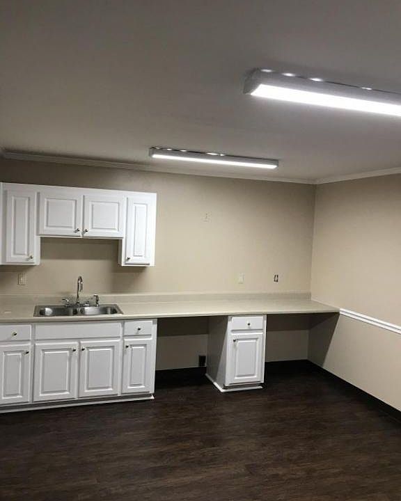 2nd image of 105B Buckley St