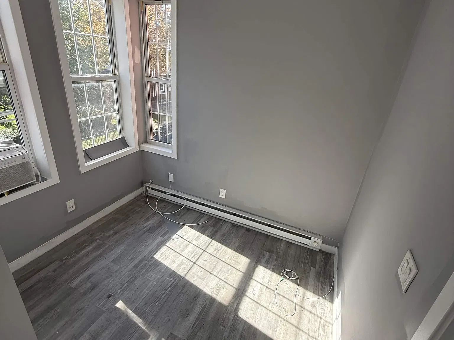 3 bed, 800 sqft, $1,400 — Photo 2