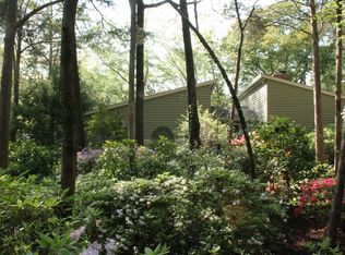 3300 Ravencliff Dr, Charlotte, NC 28226