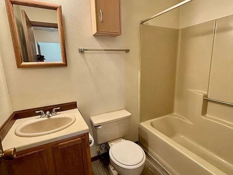 744 Darby St. — Photo 10