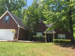 4225 Hillsborough Dr, Snellville, GA 30039