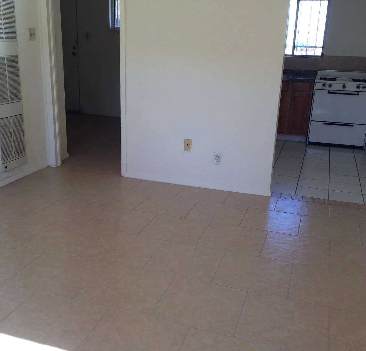 4027 Johnson Ave — Photo 2