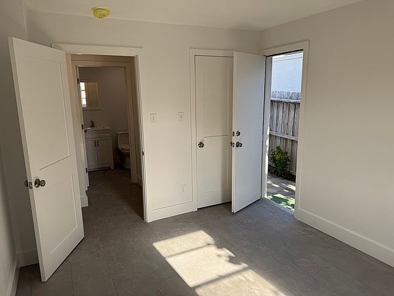 5th image of 12135 Gulf Blvd