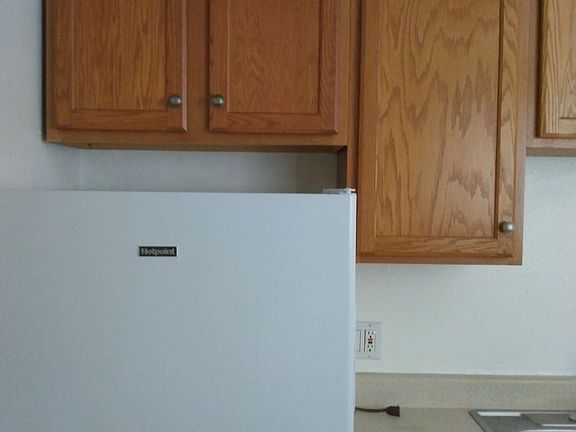 2nd image of 1391 Lima St #101