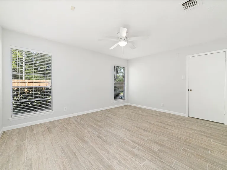 10522 Northview Dr — Photo 24