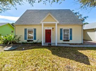 774 NW Airoso Blvd, Port Saint Lucie, FL 34983
