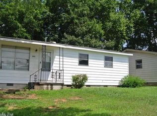 8801 Winston Dr, Little Rock, AR 72209