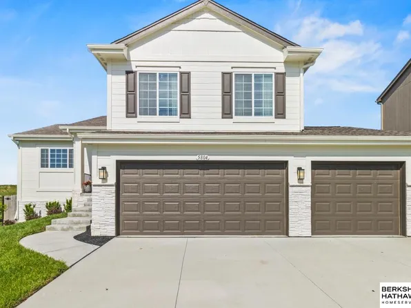 5804 N 183rd St, Elkhorn, NE 68022