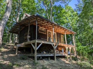 91 Robert Wilson Dr, Marshall, NC 28753