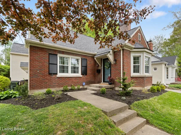 411 Browns Ln, Saint Matthews, KY 40207