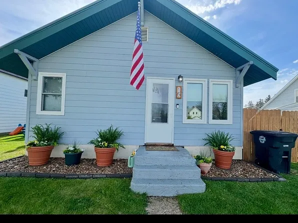 15 Winther St, Ray, ND 58849