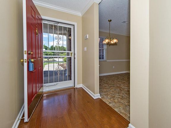 2nd image of 715 Cedar Ln Unit 103