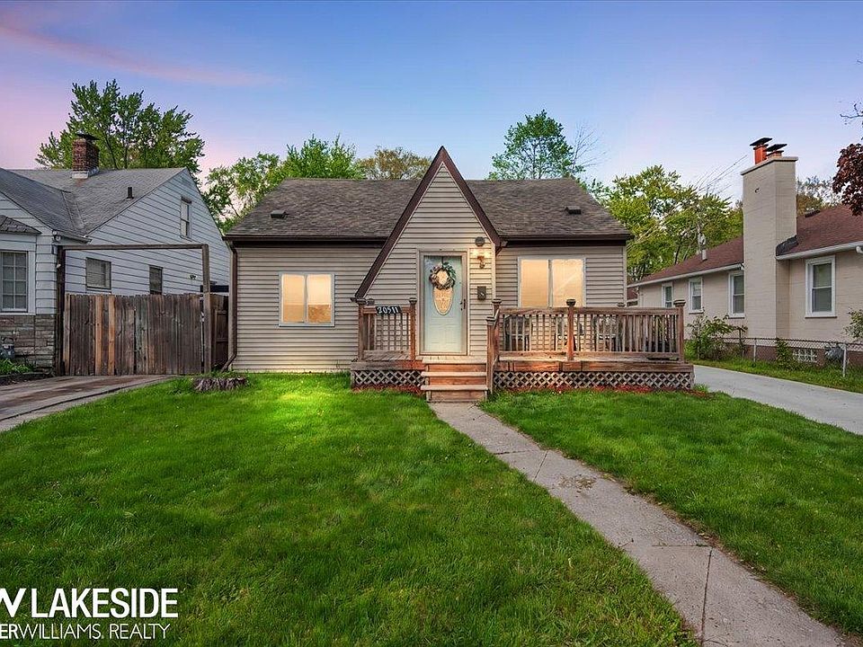 1st image of 20511 Kenosha St