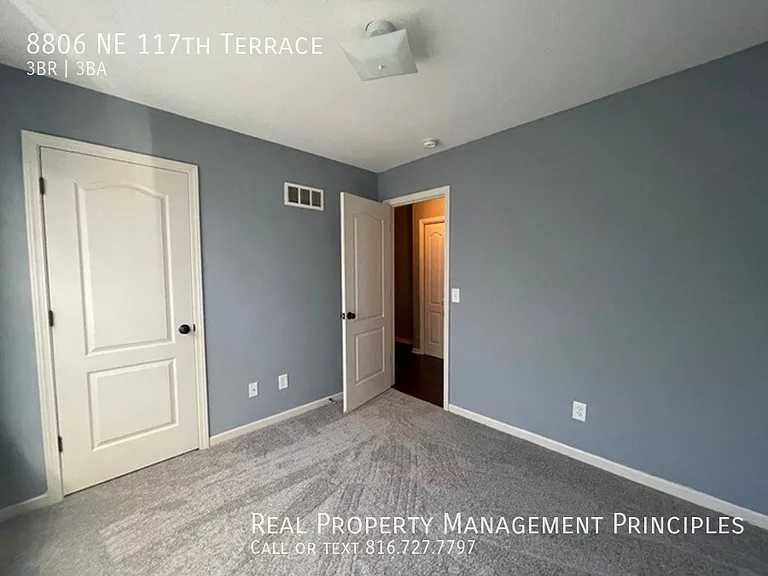 8806 NE 117th Ter — Photo 16