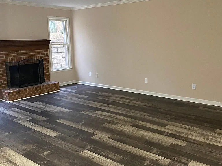 1414 Old Virginia Ct SE — Photo 9