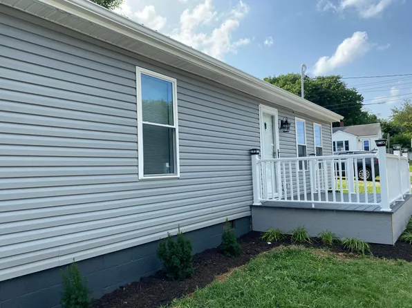 128 Willow St, Mount Sterling, KY 40353