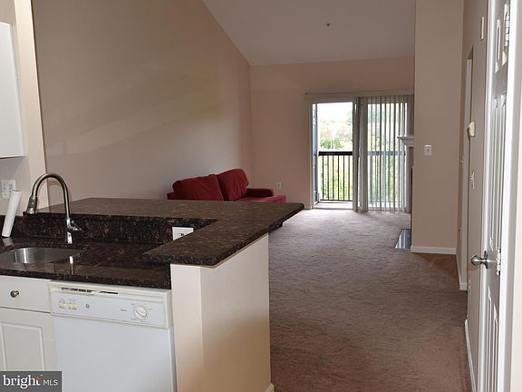 5th image of 11352 Aristotle Dr #7-406