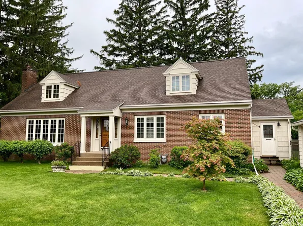 1506 4th St SE, Austin, MN 55912