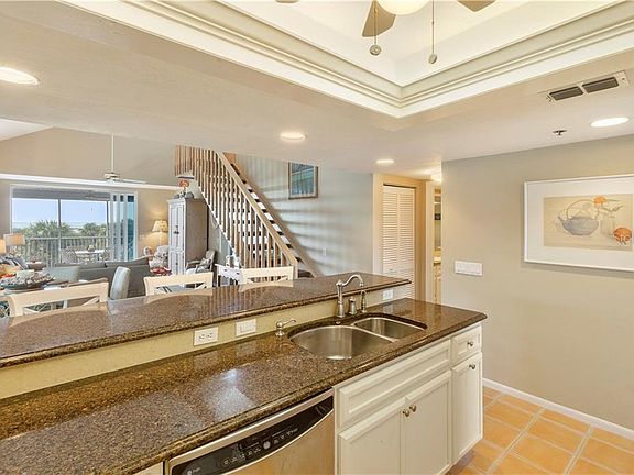 5th image of 7108 Palm Island Dr #37