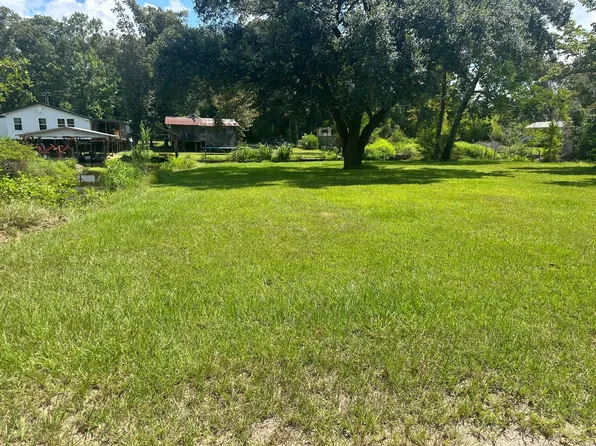 Green Dr, Deridder, LA 70634