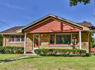 10604 W Burleigh St, Wauwatosa, WI 53222