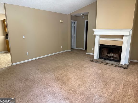 2nd image of 1220 N Hampton Dr