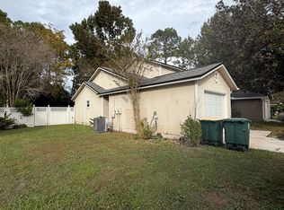 11757 Wattle Tree Rd N, Jacksonville, FL 32246