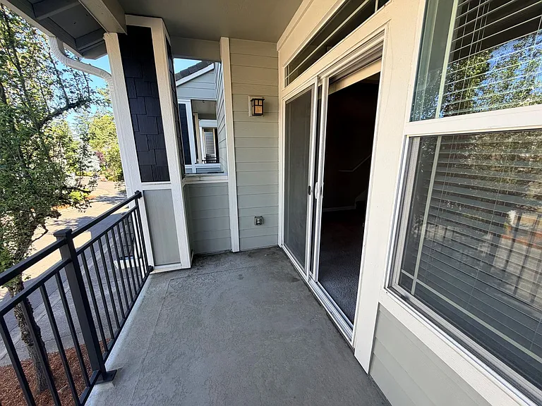 3640 Summerlinn Dr — Photo 17