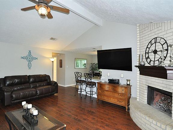 5th image of 1404 Fife Ct