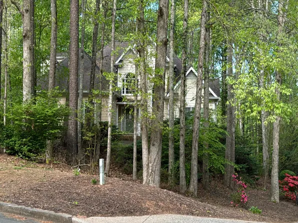 315 Thorntree Ln, Canton, GA 30115