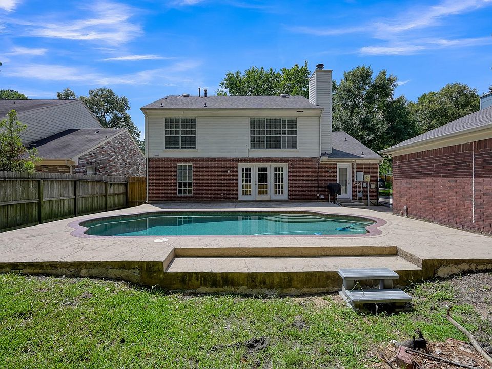 1st image of 80 Eagle Rock Cir