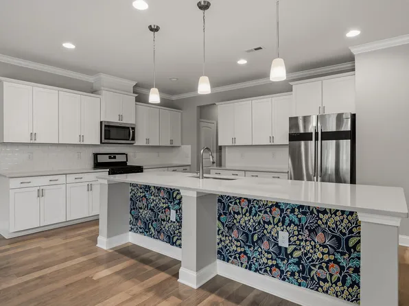 302 Fenella Dr, Raleigh, NC 27606
