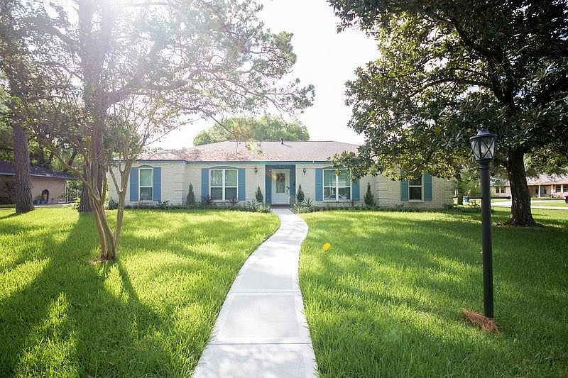 1st image of 2721 Frostwood Cir