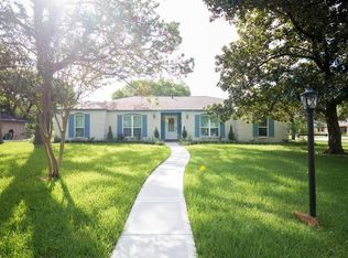 2721 Frostwood Cir, Dickinson, TX 77539
