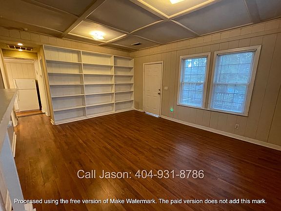 4th image of 3166 Jackson St