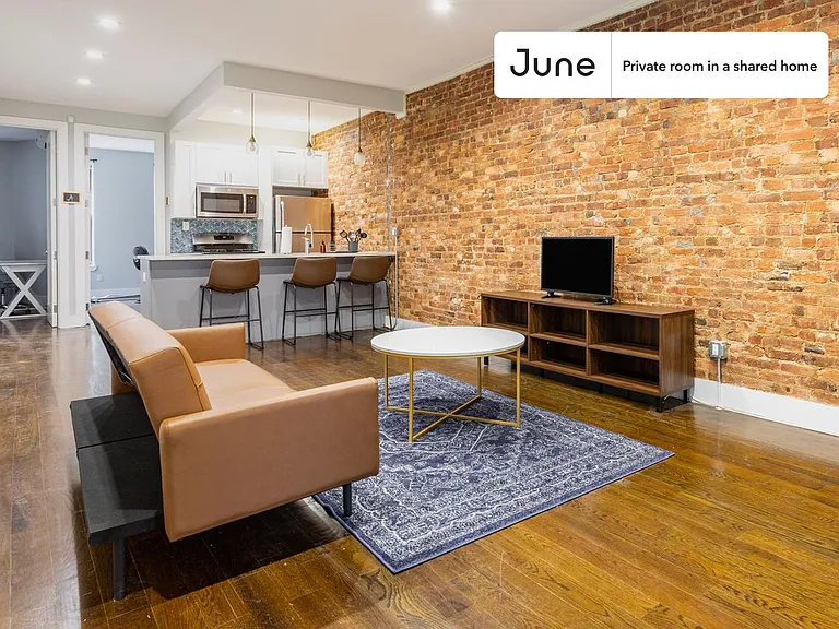 1131 Broadway #A — Photo 9