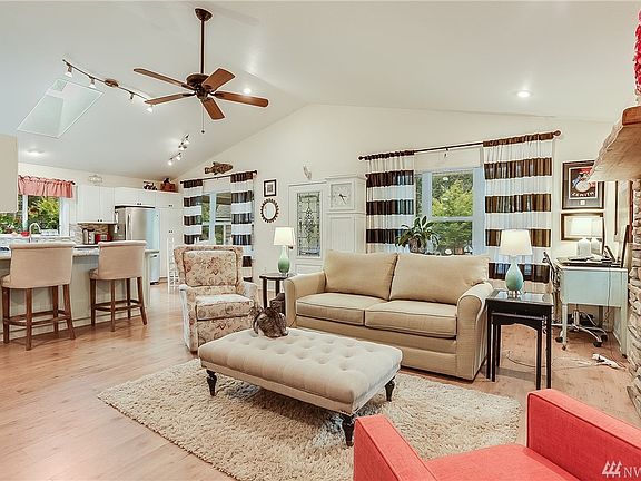 5th image of 11209 Bayview Pl