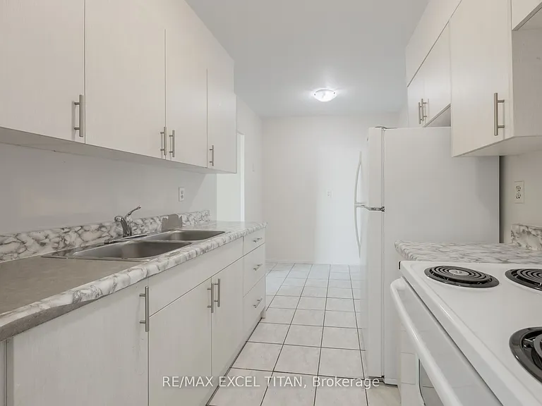 1385 Midland Ave #308 — Photo 22
