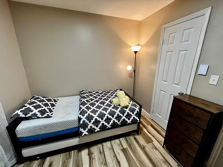 21 Basswood Ct — Photo 13