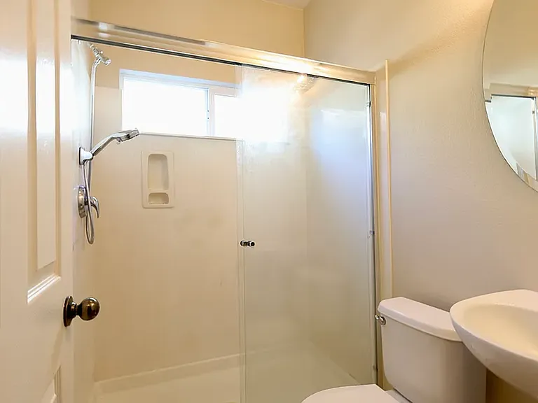 1908 Terracina Cir — Photo 10