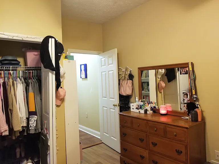 1110 Bingham St #1 — Photo 12