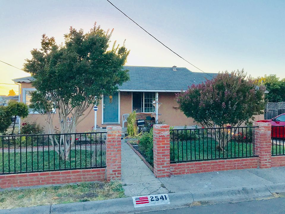 1st image of 2541 Mac Arthur Ave