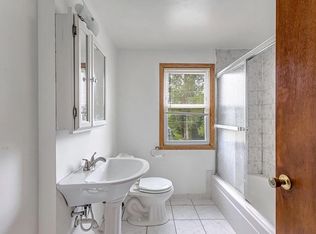 9335 W County Line Rd, Milwaukee, WI 53224