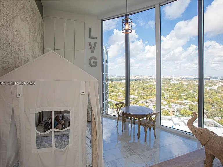 2821 S Bayshore Dr #20D — Photo 13