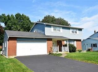 7309 Woodbine Ln, Macungie, PA 18062