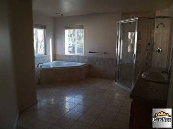 3rd image of 9224 Willis Ave