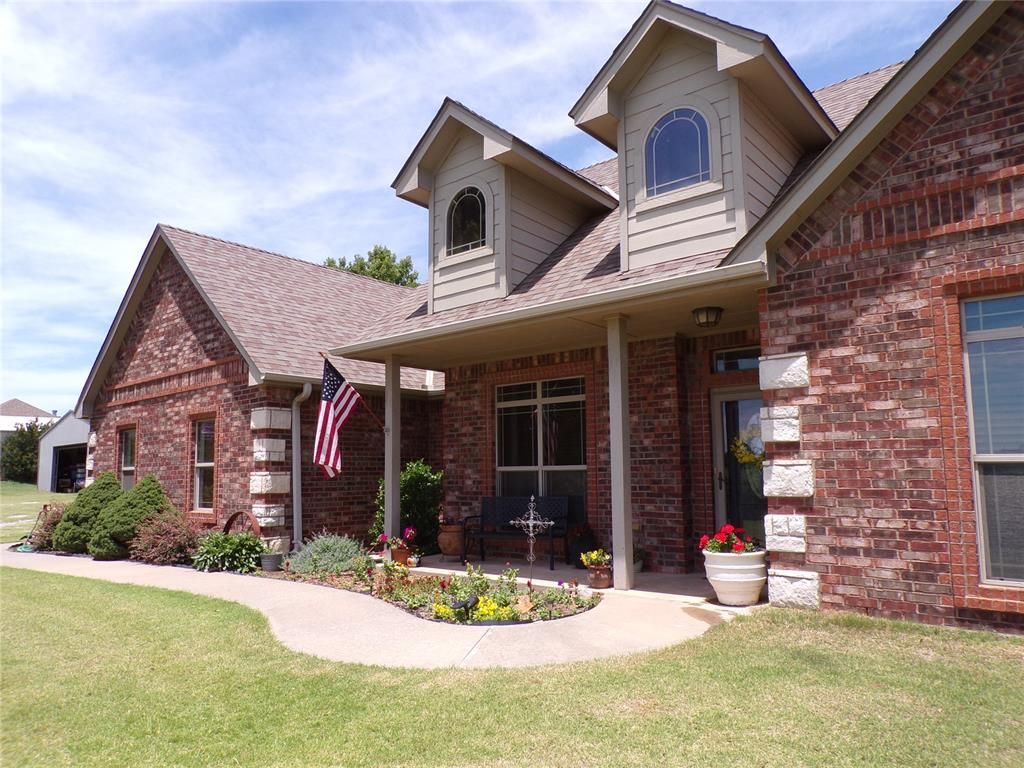 14016 County Road 1130, Lookeba, OK - View 5